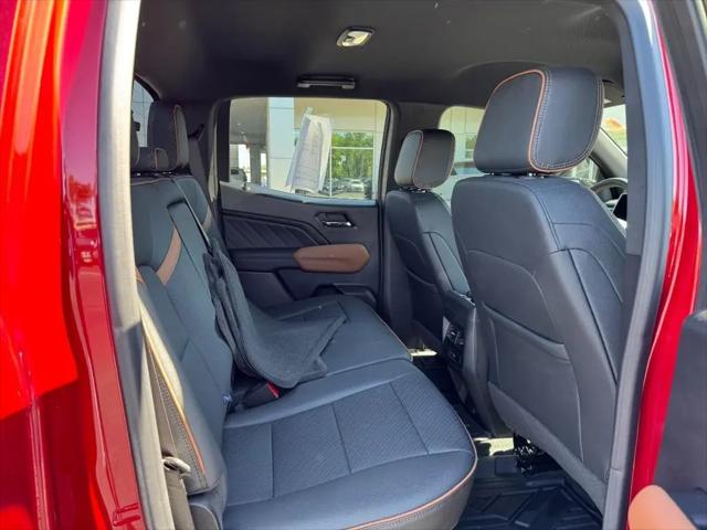 2024 GMC Canyon 4WD AT4