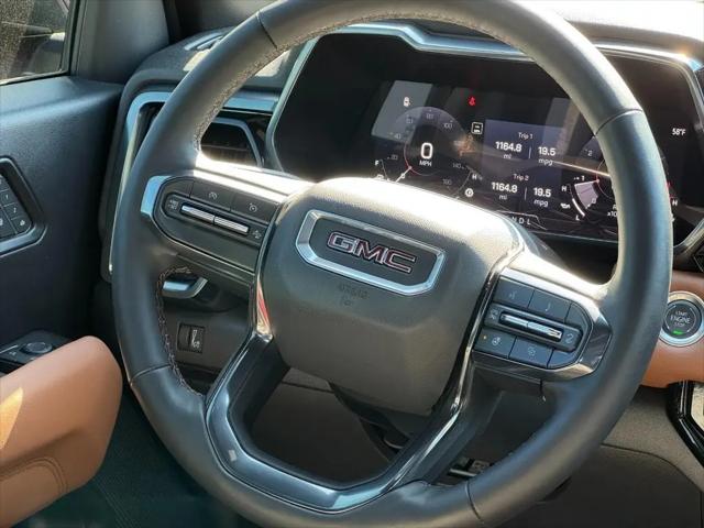 2024 GMC Canyon 4WD AT4
