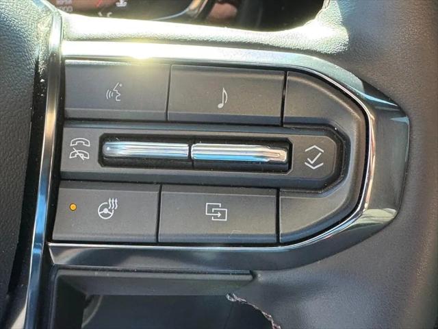 2024 GMC Canyon 4WD AT4