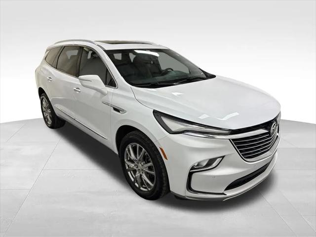 2022 Buick Enclave AWD Essence