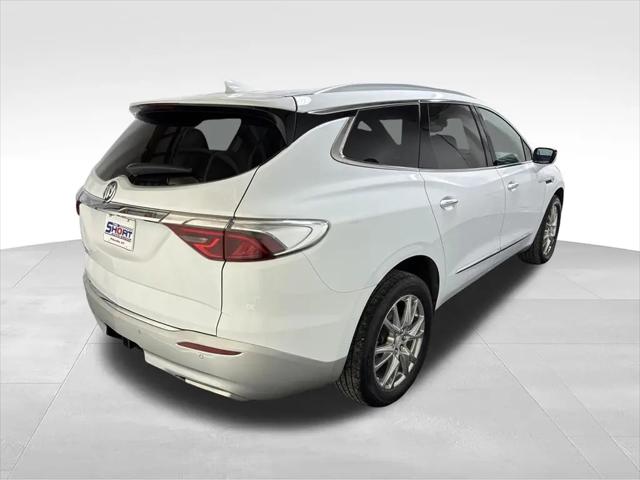 2022 Buick Enclave AWD Essence