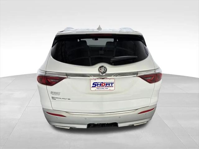 2022 Buick Enclave AWD Essence