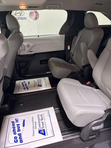 2025 Toyota Sienna XLE