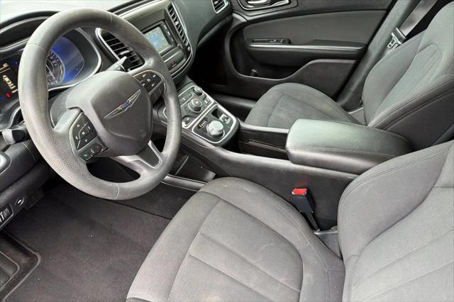 2016 Chrysler 200 Limited