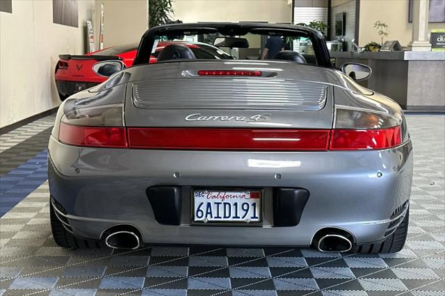 2004 Porsche 911 911 Carrera