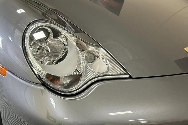 2004 Porsche 911 911 Carrera
