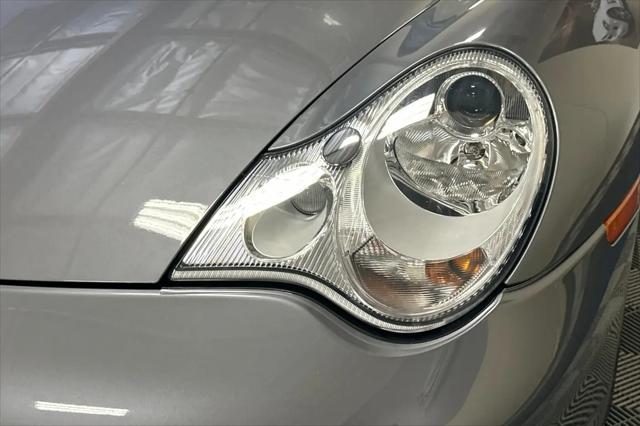 2004 Porsche 911 911 Carrera