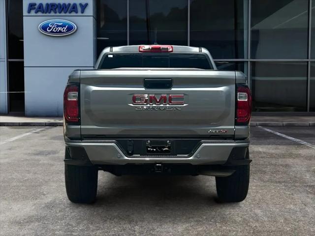 2023 GMC Canyon 4WD Crew Cab Short Box AT4