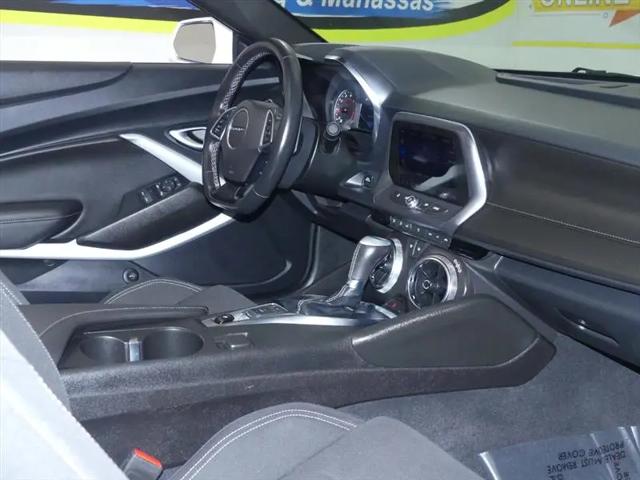 2022 Chevrolet Camaro RWD Convertible LT1