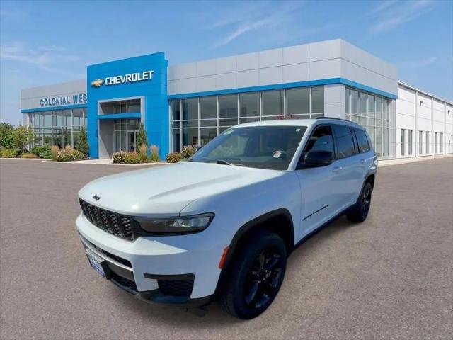 2023 Jeep Grand Cherokee L Altitude 4x4 for sale in Fitchburg, MA