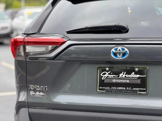 2021 Toyota RAV4 Hybrid XLE Premium