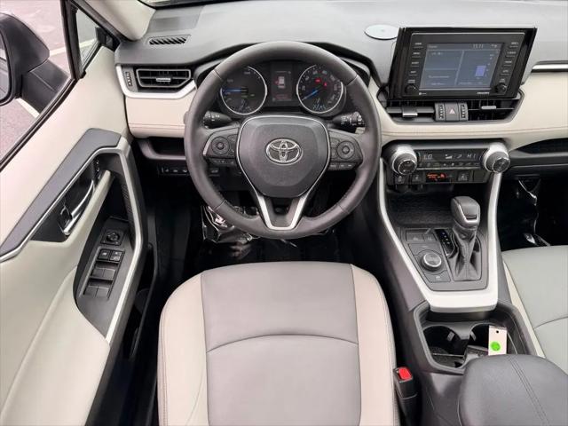 2021 Toyota RAV4 Hybrid XLE Premium