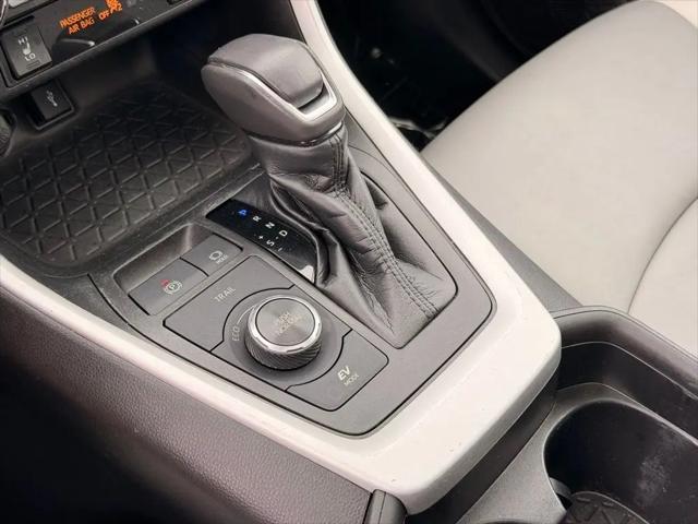 2021 Toyota RAV4 Hybrid XLE Premium