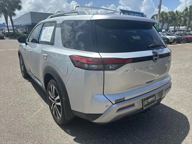 2024 Nissan Pathfinder Platinum FWD