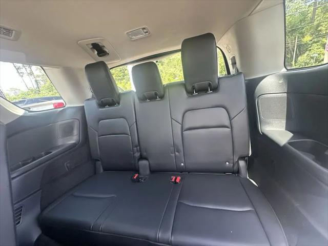 2024 Nissan Pathfinder Platinum FWD