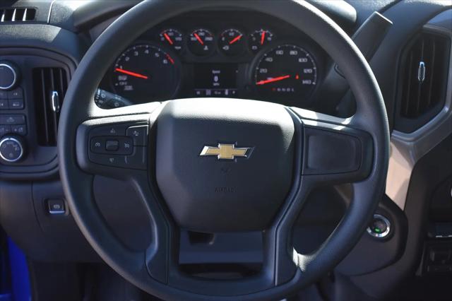 2026 Chevrolet Silverado 1500 4WD Crew Cab Short Bed Custom