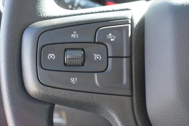 2026 Chevrolet Silverado 1500 4WD Crew Cab Short Bed Custom