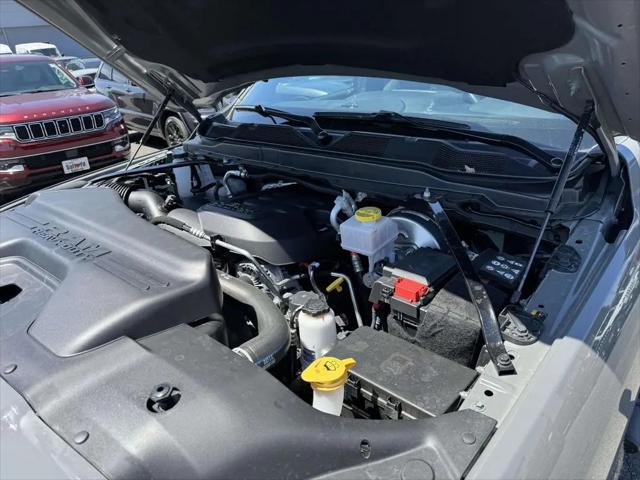 2026 Ram 2500 Big Horn Crew Cab 4x4 8' Box