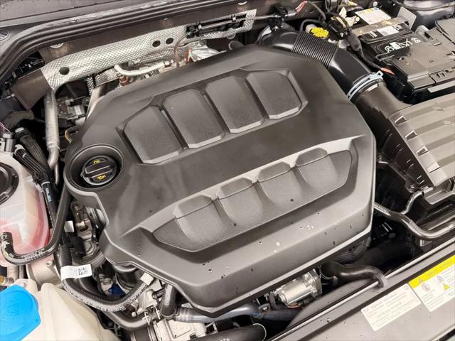 2025 Volkswagen Golf R 2.0T