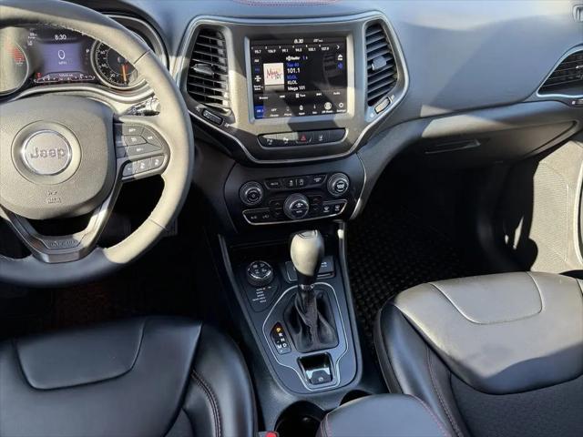 2023 Jeep Cherokee Trailhawk 4x4
