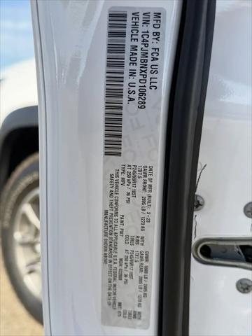 2023 Jeep Cherokee Trailhawk 4x4