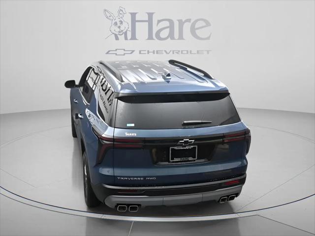 2026 Chevrolet Traverse AWD LT
