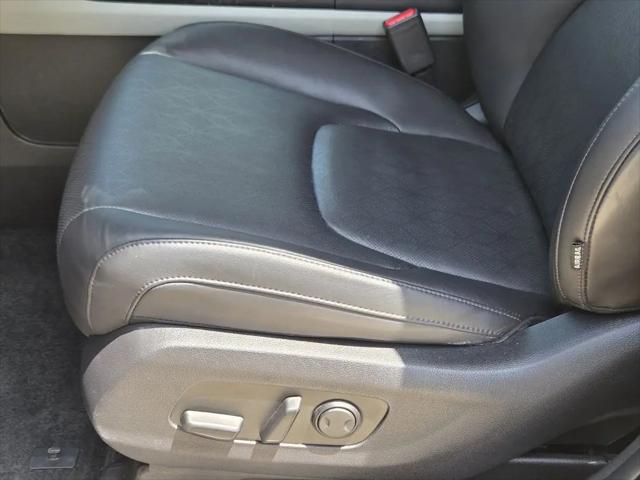 2024 Kia Carnival MPV EX