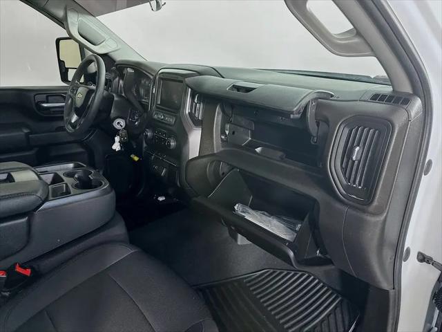 2023 Chevrolet Silverado 2500HD 4WD Crew Cab Standard Bed Custom