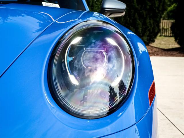 2025 Porsche 911 Carrera T