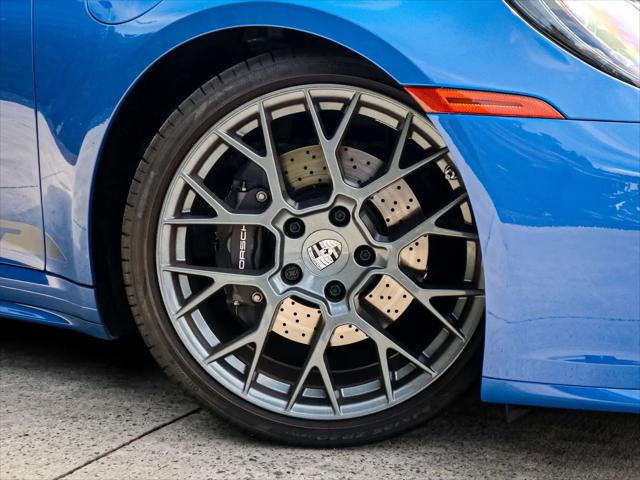 2025 Porsche 911 Carrera T