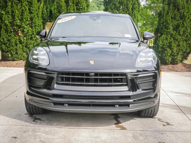 2022 Porsche Macan Macan