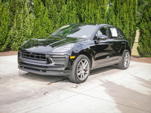 2022 Porsche Macan Macan
