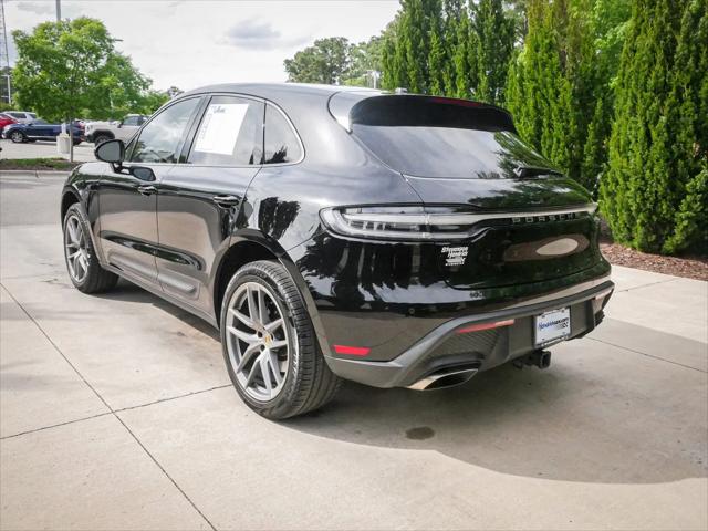 2022 Porsche Macan Macan