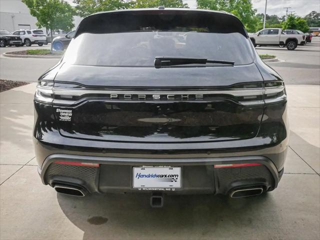2022 Porsche Macan Macan