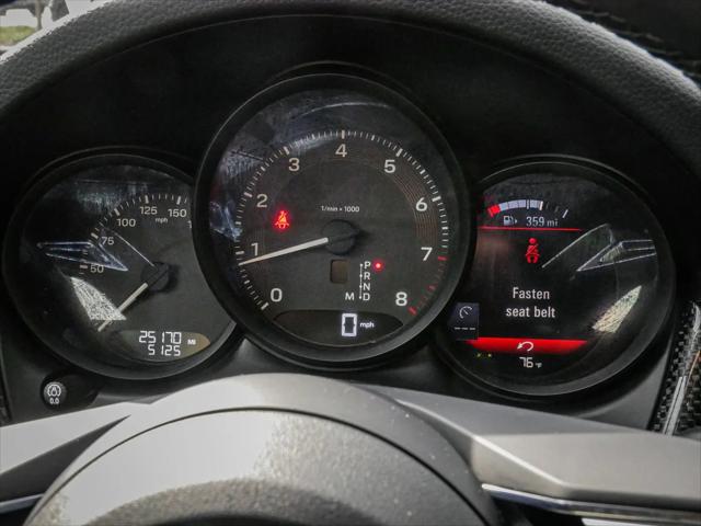 2022 Porsche Macan Macan