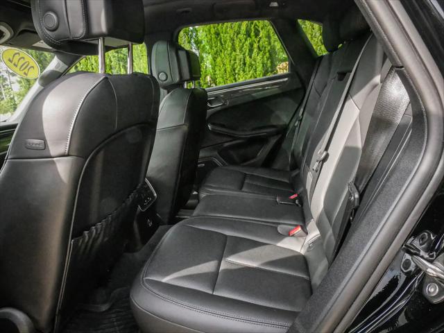 2022 Porsche Macan Macan
