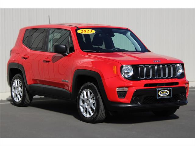 2023 Jeep Renegade Latitude 4x4 for sale in Hermiston, OR
