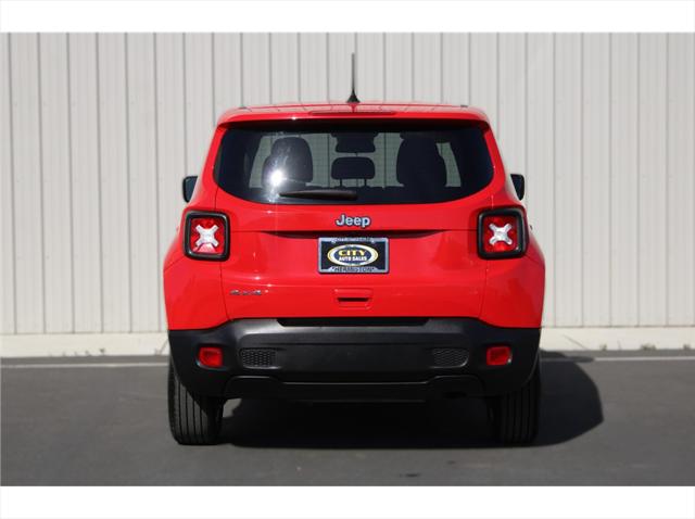 2023 Jeep Renegade Latitude 4x4