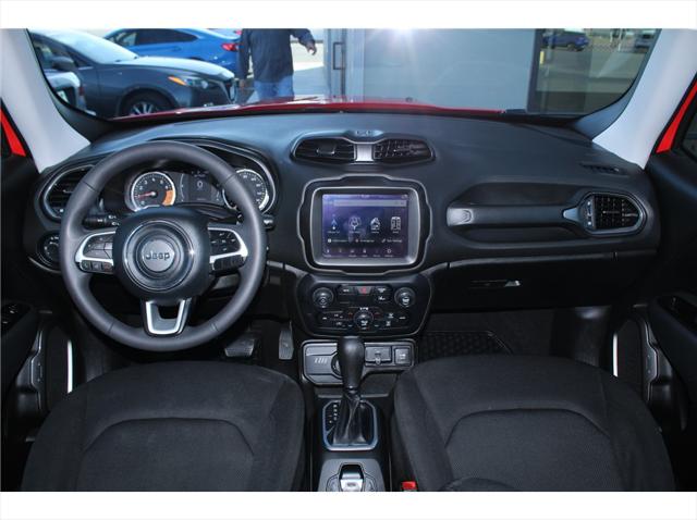 2023 Jeep Renegade Latitude 4x4