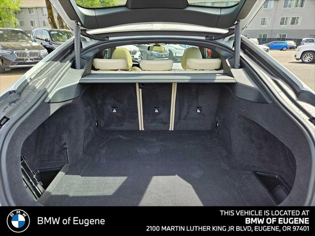 2025 BMW i4 xDrive40