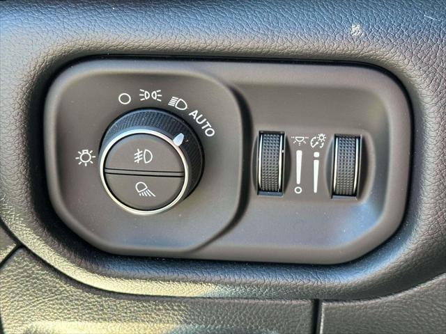2022 Ram 1500 Laramie Crew Cab 4x4 5'7" Box