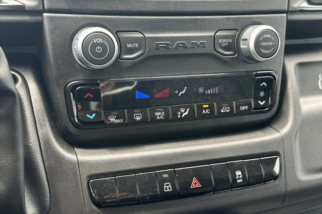 2026 Ram ProMaster Cargo Van Tradesman Low Roof 118" WB w/Pass Seat