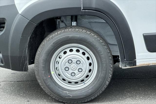 2026 Ram ProMaster Cargo Van Tradesman Low Roof 118" WB w/Pass Seat