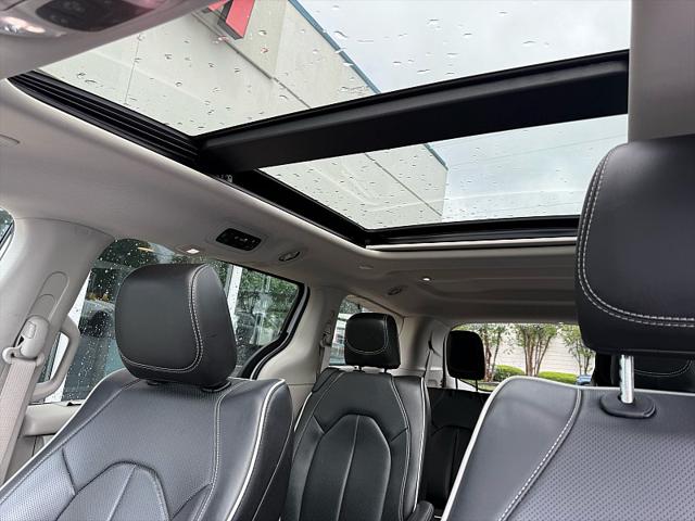 2024 Chrysler Pacifica Limited