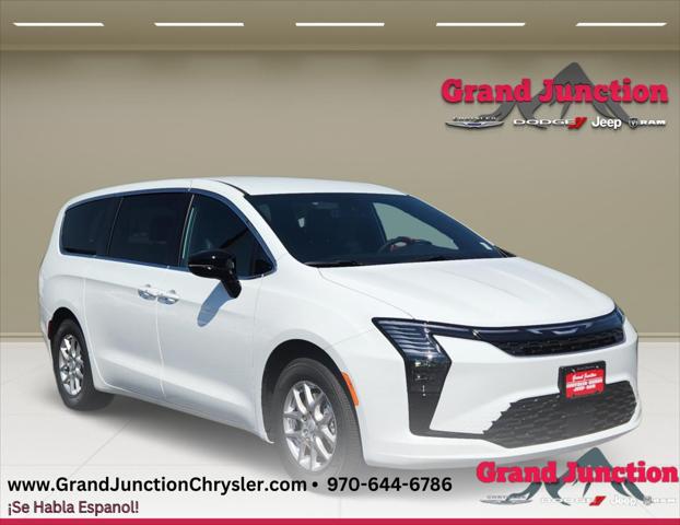 2027 Chrysler Pacifica Select for sale in Grand Junction, CO