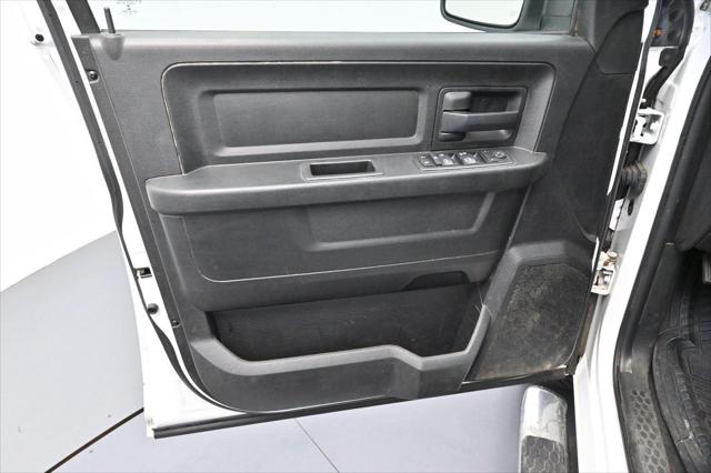 2019 Ram 1500 Classic Express Quad Cab 4x4 6'4" Box