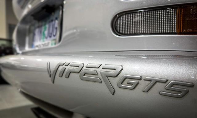 1998 Dodge Viper GTS