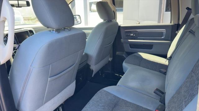 2019 Ram 1500 Classic Big Horn Crew Cab 4x4 5'7" Box