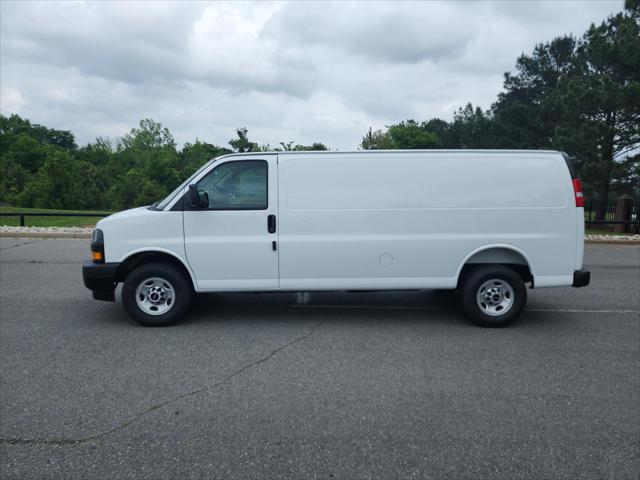 2026 GMC Savana Cargo 3500 Extended Wheelbase, Work Van, RWD
