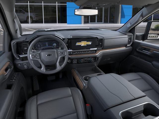 2026 Chevrolet Silverado 3500HD Crew Cab, Long Bed, LT Dual Rear Wheel, RWD